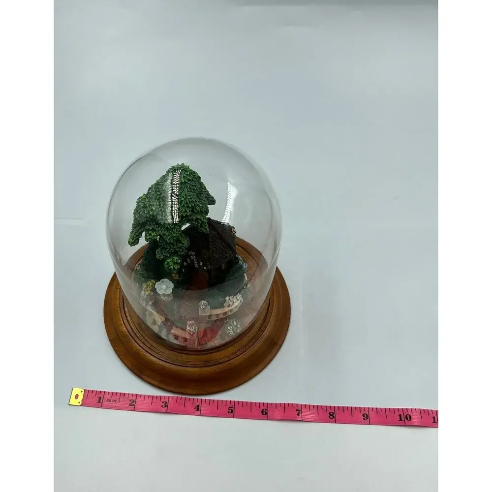 Vintage 1988 Franklin Mint Princess Victoria's Dream Garden by Barry Shiraishi‎